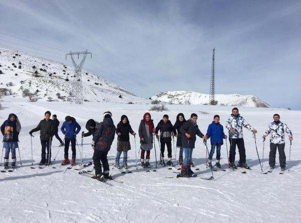 Öğrencilerimizin Kayak Sevinci